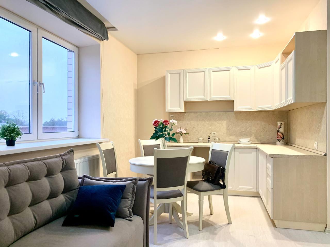 Фото №1: 2-комнатная квартира 62 м² - Краснодар, Карасунский внутригородской округ, жилой комплекс Гарантия, мкр. Камвольно-суконный Комбинат, ул. Дежнёва, 29/3