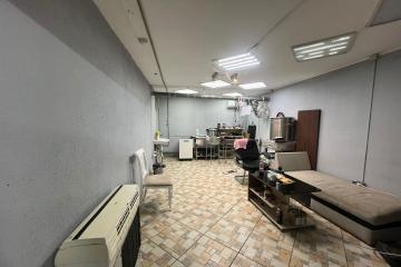 Фото №1: Коммерция 19 м² - Краснодар, мкр. Восточно-Кругликовский, ул. Героев-Разведчиков, 17/2