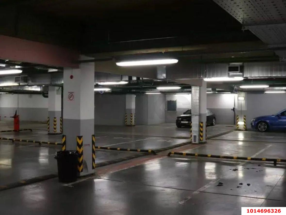 Фото №1: Гараж - Краснодар, жилой комплекс Самолёт-6, ул. Ивана Беличенко, 92