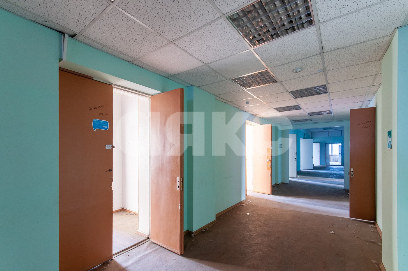 Фото №10: Коммерция 655 м² - Москва, 5-й квартал, ул. Кржижановского, 15к1