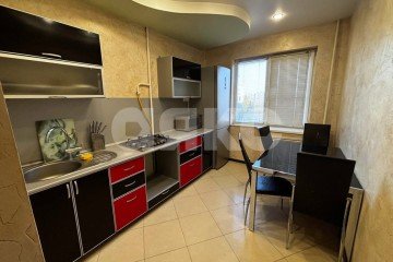 Фото №1: 2-комнатная квартира 52 м² - Волгоград, р. Семь Ветров, ул. 8-й Воздушной Армии, 41