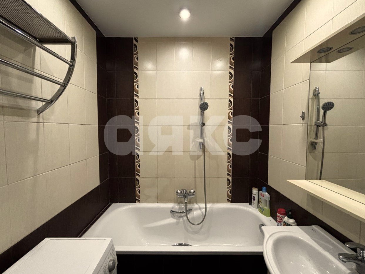 Фото №21: 2-комнатная квартира 52 м² - Волгоград, Семь Ветров, ул. 8-й Воздушной Армии, 41