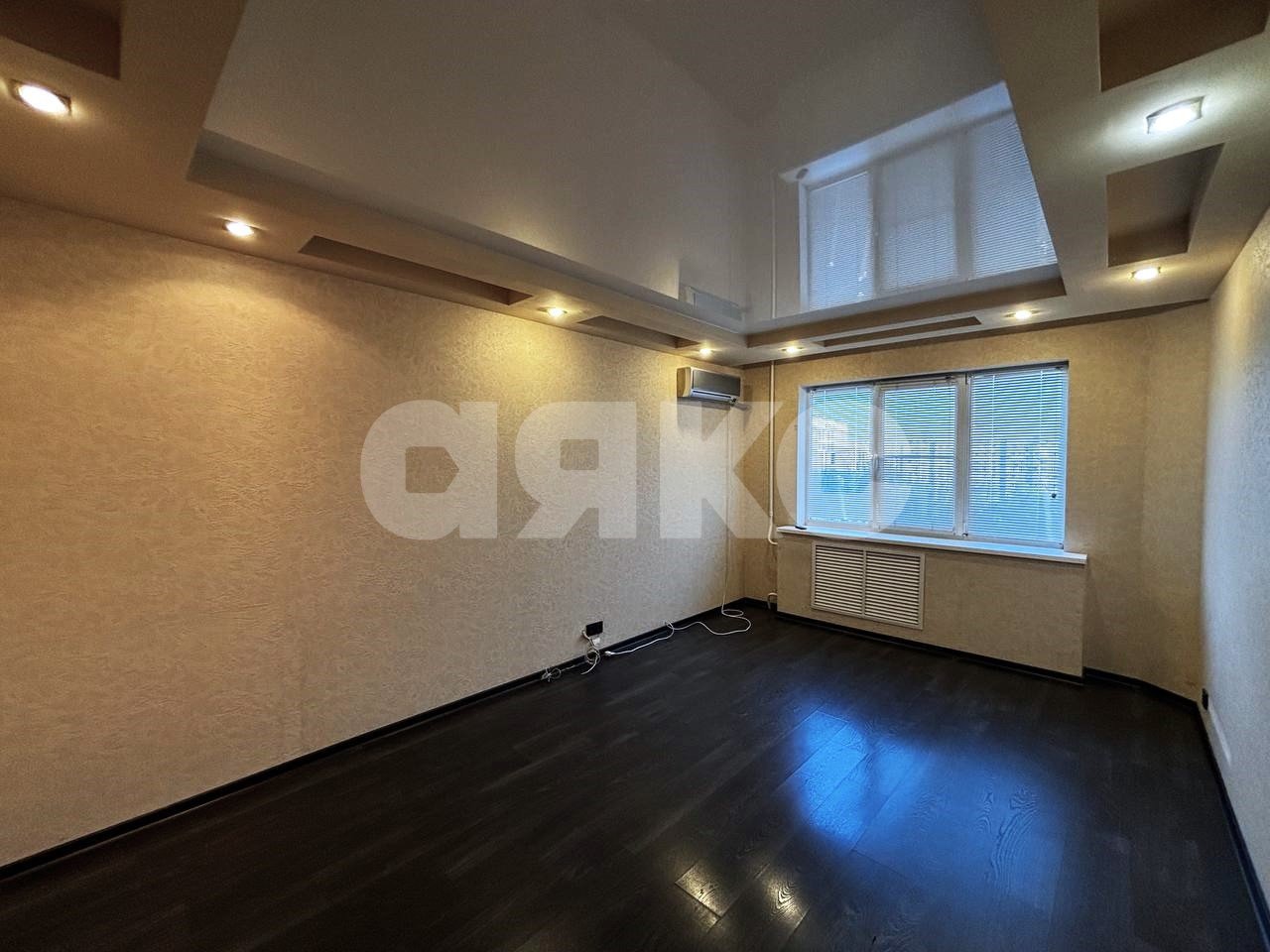 Фото №11: 2-комнатная квартира 52 м² - Волгоград, Семь Ветров, ул. 8-й Воздушной Армии, 41