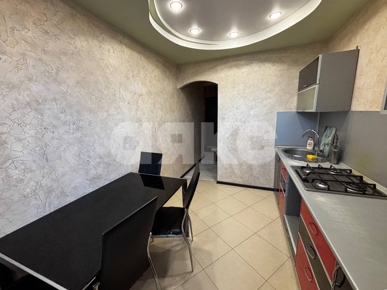 Фото №4: 2-комнатная квартира 52 м² - Волгоград, Семь Ветров, ул. 8-й Воздушной Армии, 41