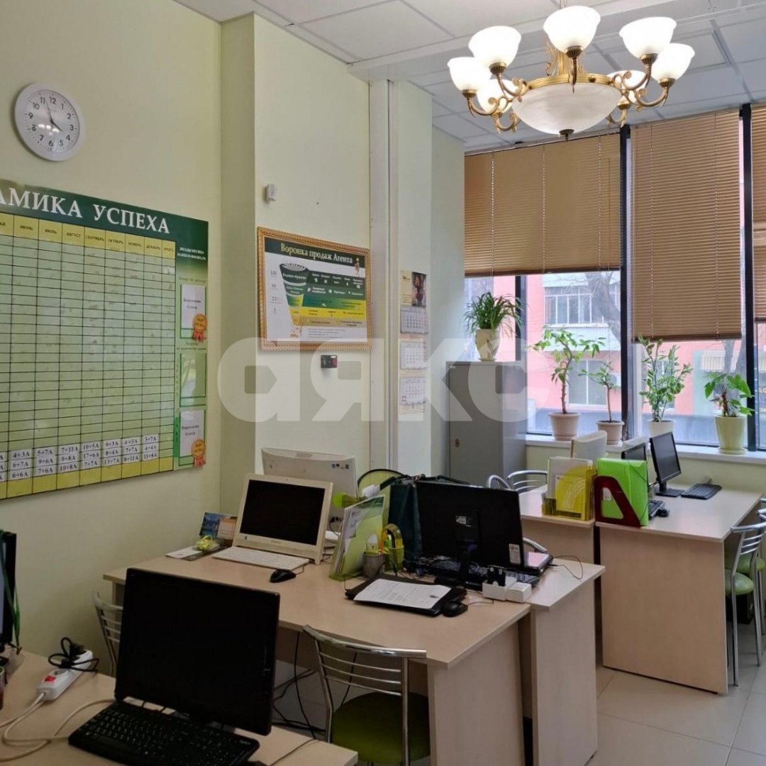 Фото №2: Коммерция 45 м² - Ростов-на-Дону, Сельмаш, ул. Сержантова, 9/27