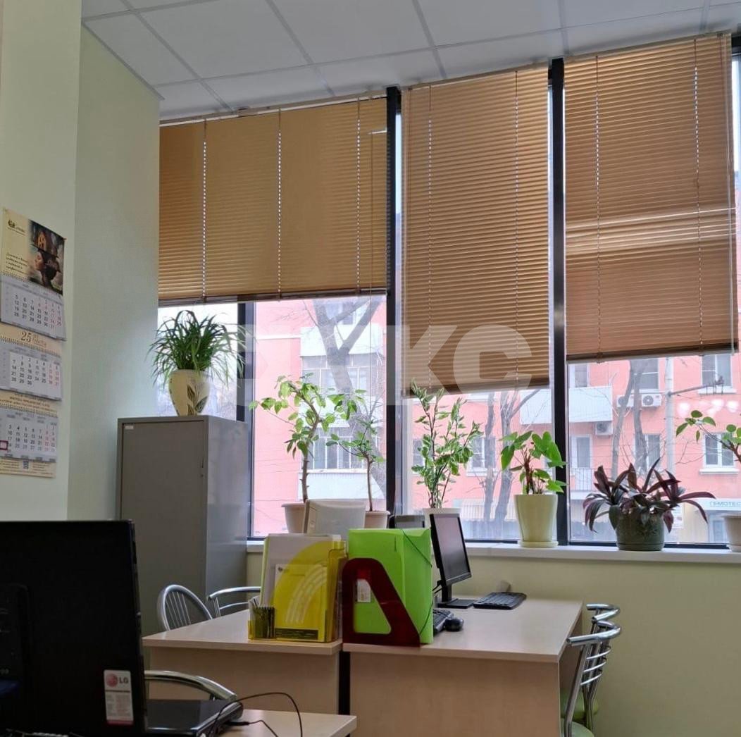 Фото №3: Коммерция 45 м² - Ростов-на-Дону, Сельмаш, ул. Сержантова, 9/27