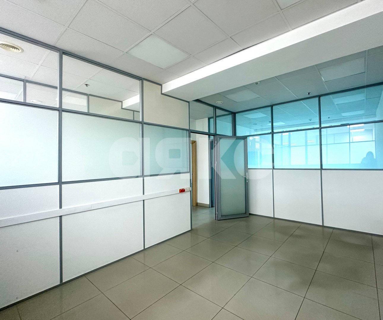 Фото №6: Коммерция 154 м² - Ростов-на-Дону, Ленинский, ул. Социалистическая, 74