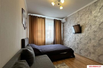 Фото №1: 1-комнатная квартира 42 м² - Краснодар, мкр. ЖК Возрождение, ул. имени 40-летия Победы, 129