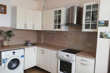 Фото №1: 2-комнатная квартира 48 м² - Краснодар, мкр. Сады Калинина, ул. Троицкая, 34