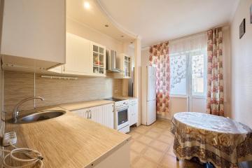 Фото №1: 2-комнатная квартира 46 м² - Краснодар, мкр. Сады Калинина, ул. Троицкая, 34к1