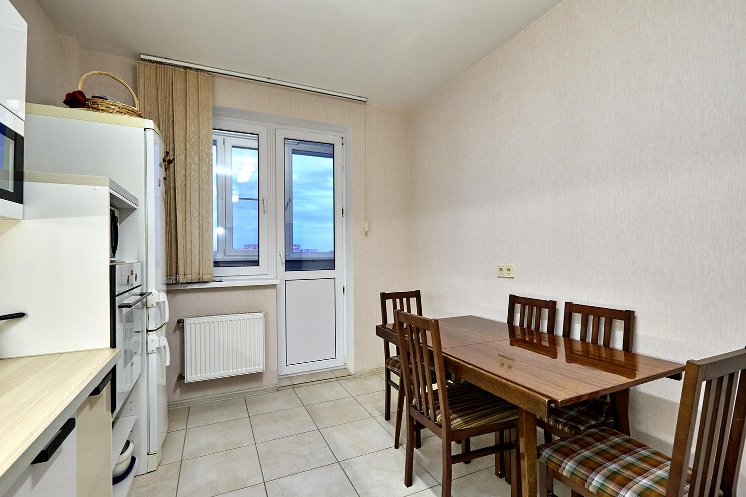 Фото №6: 3-комнатная квартира 96 м² - Краснодар, Прикубанский внутригородской округ, мкр. имени Маршала Жукова, ул. Александра Покрышкина, 2/2