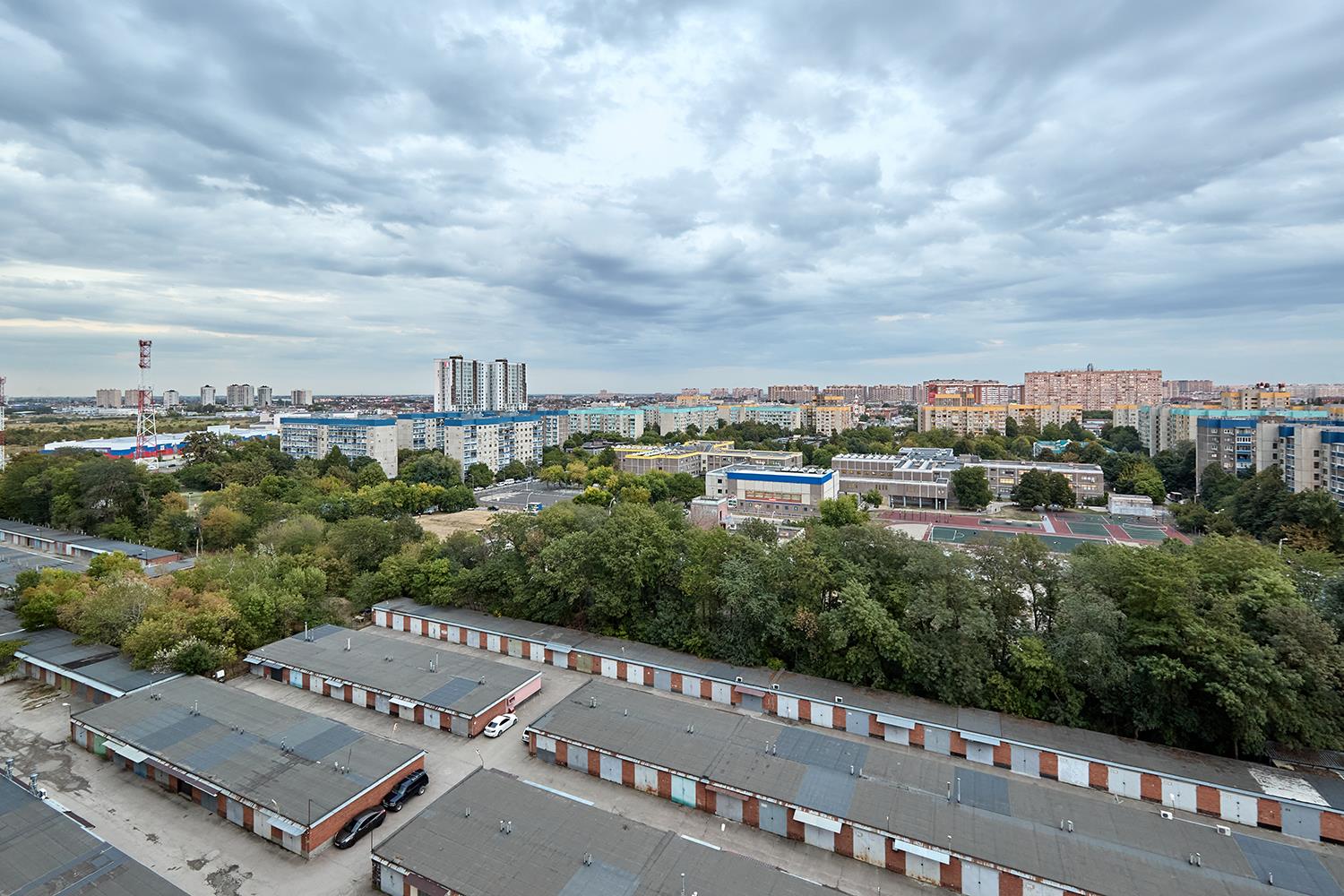 Фото №14: 3-комнатная квартира 96 м² - Краснодар, Прикубанский внутригородской округ, мкр. имени Маршала Жукова, ул. Александра Покрышкина, 2/2