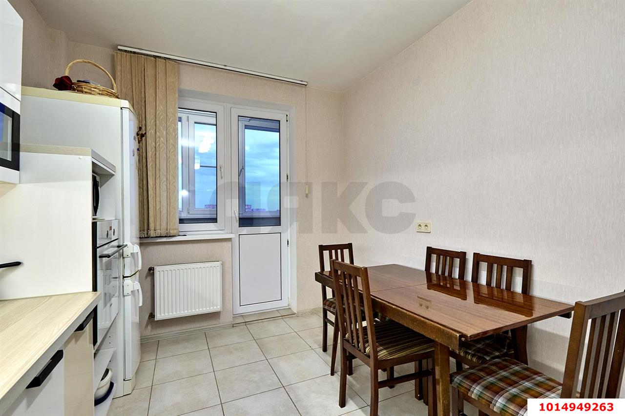 Фото №3: 3-комнатная квартира 96 м² - Краснодар, имени Маршала Жукова, ул. Александра Покрышкина, 2/2