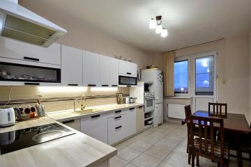 Фото №1: 3-комнатная квартира 96 м² - Краснодар, мкр. имени Маршала Жукова, ул. Александра Покрышкина, 2/2