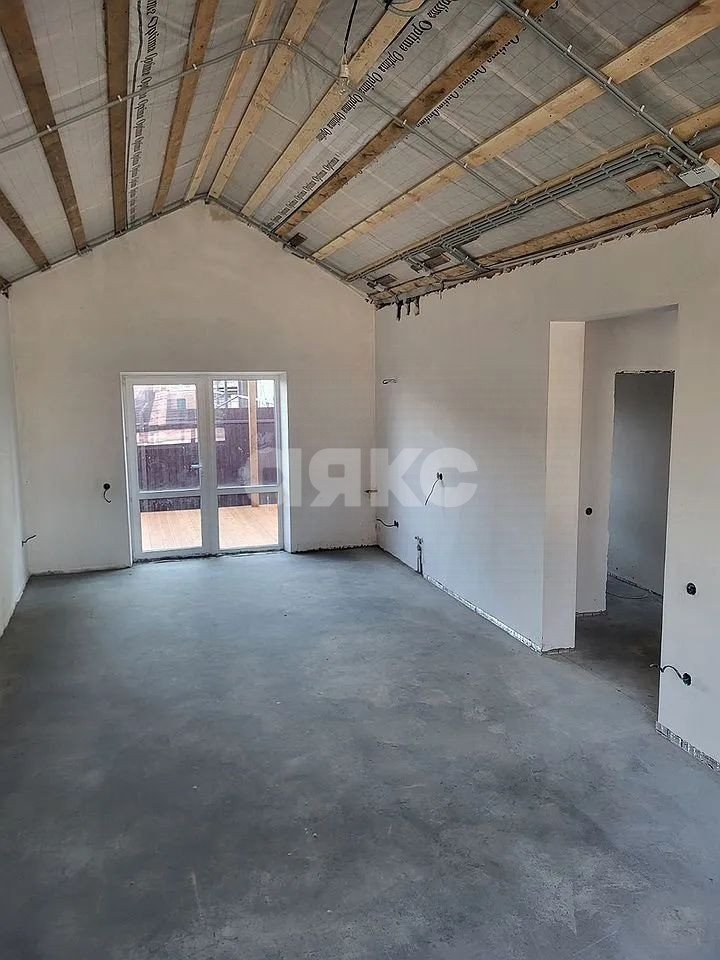 Фото №11: Дом 103 м² + 3.3 сот. - Батайск, ул. Ленина, 155/38