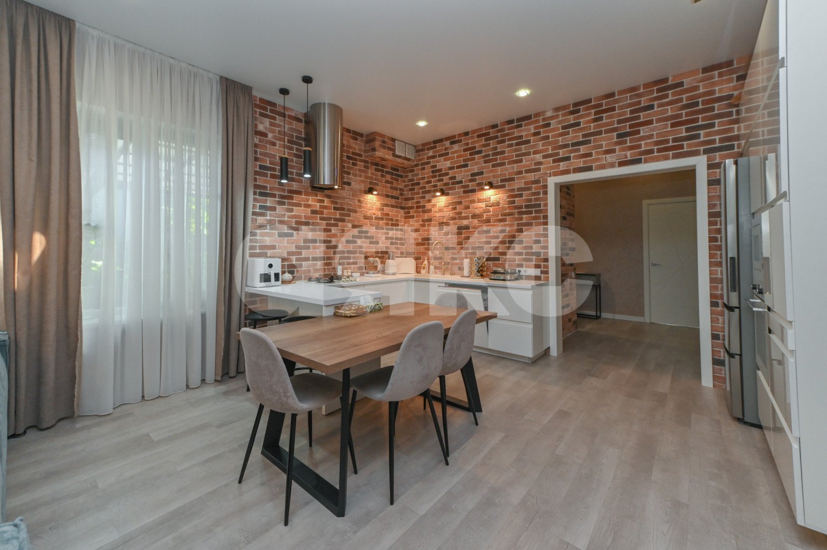 Фото №2: Дом 125 м² + 4 сот. - Батайск, жилой комплекс Солнечный, пр-д Казачий, 177