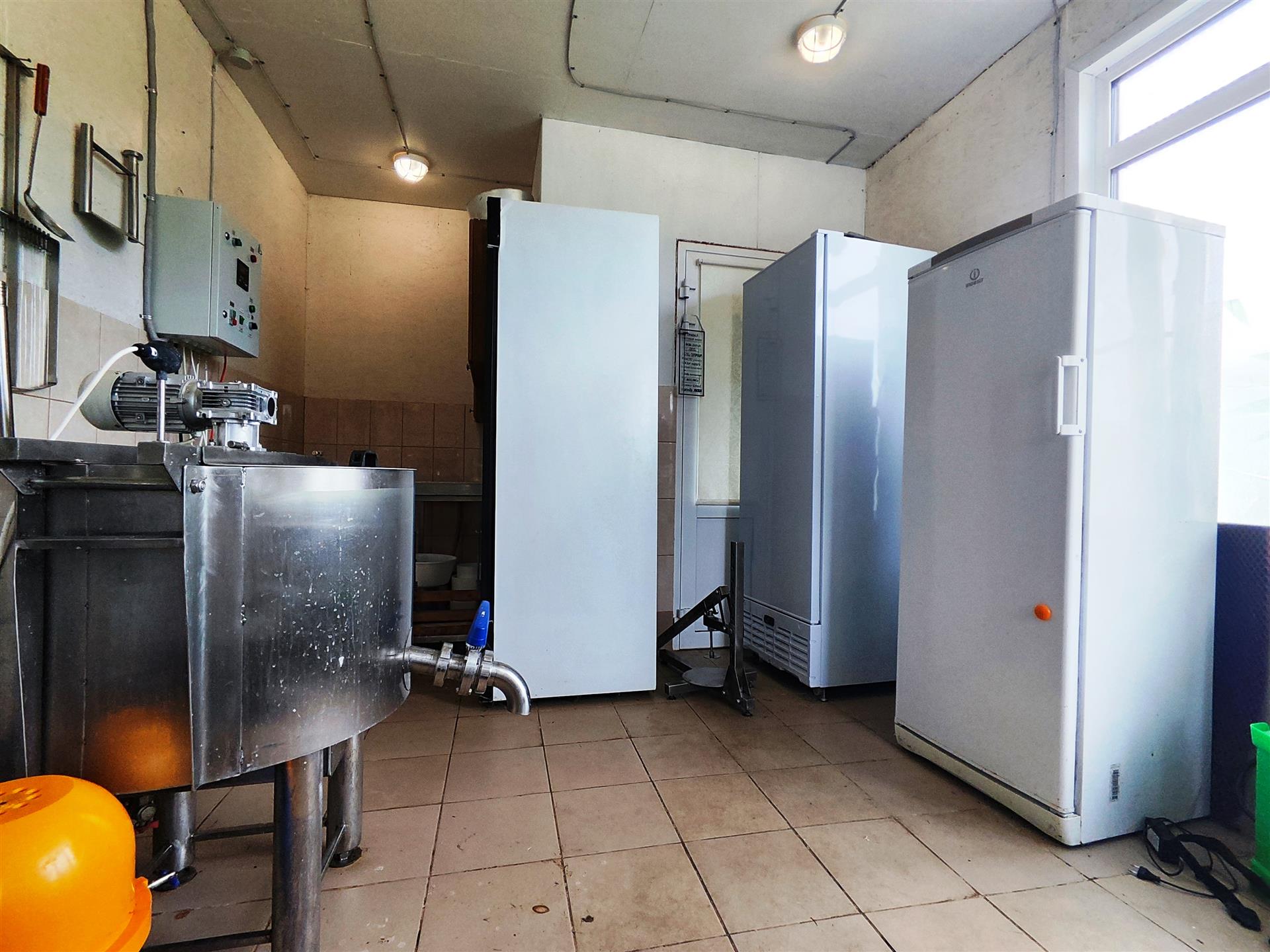 Фото №16: Коммерция 137 м² - Сказочный край, ул. Родниковая, 1