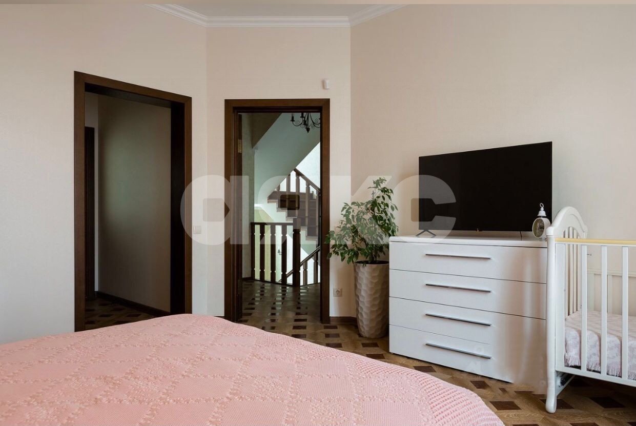 Фото №6: Коттедж 177 м² + 2.17 сот. - Геленджик, Высокий Берег, ул. Куропятникова, 4А