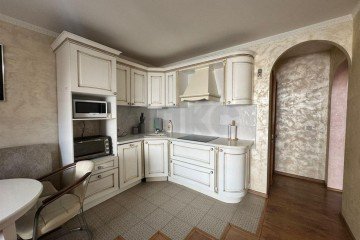 Фото №2: 2-комнатная квартира 75 м² - Краснодар, мкр. Гидростроителей, ул. Парусная, 20/2