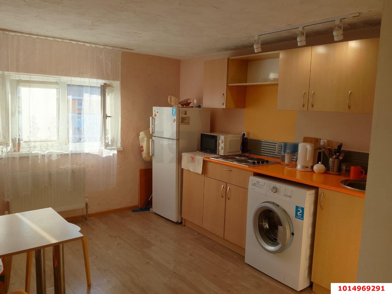 Фото №1: 2-комнатная квартира 41 м² - Краснодар, имени Петра Метальникова, ул. Петра Метальникова, 5к3