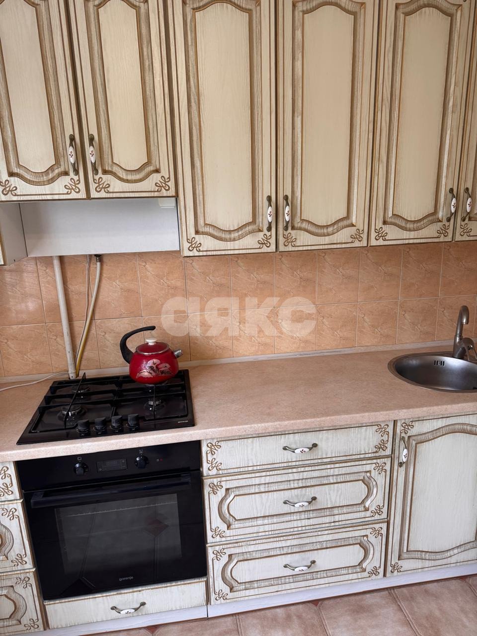 Фото №4: 1-комнатная квартира 34 м² - Симферополь, 590-й квартал, пр-кт Победы, 210
