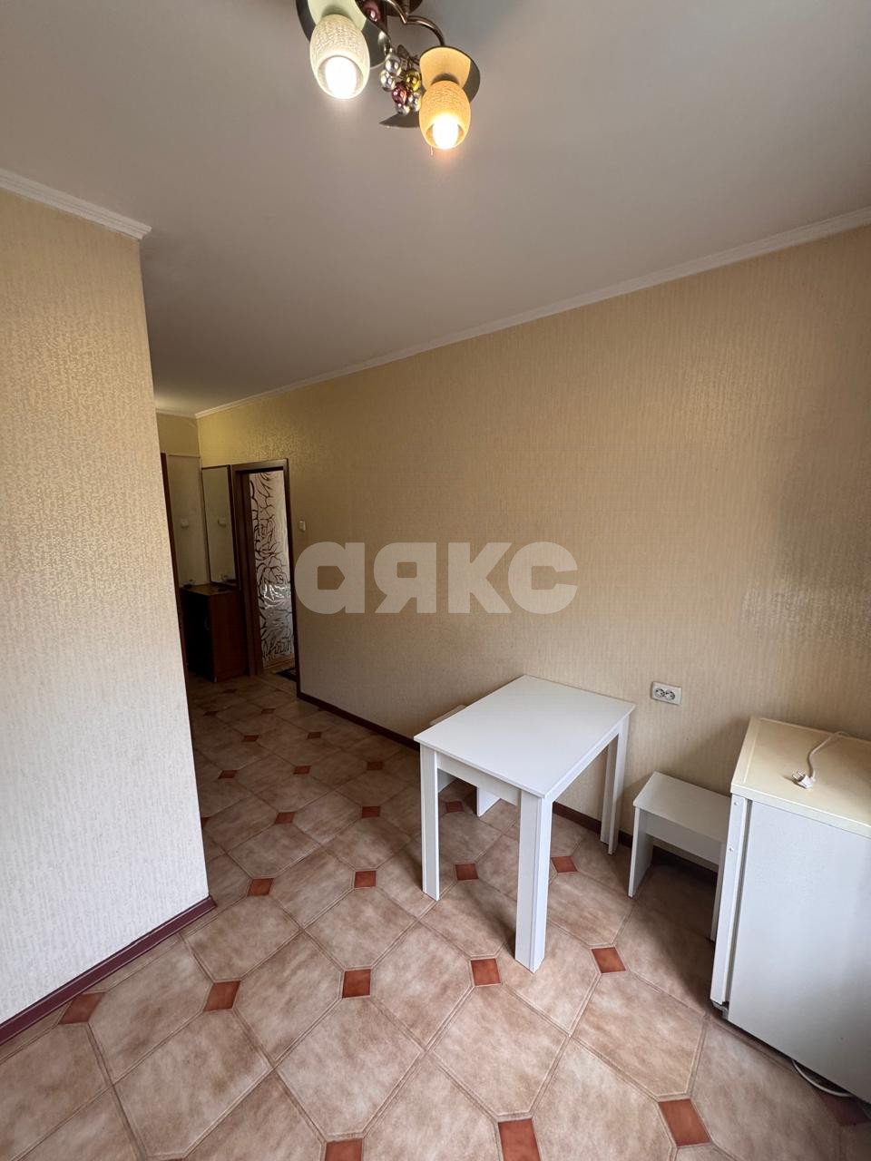 Фото №5: 1-комнатная квартира 34 м² - Симферополь, 590-й квартал, пр-кт Победы, 210