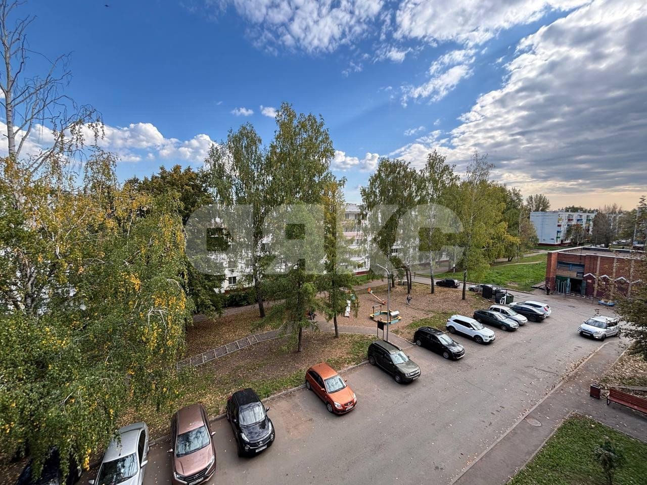 Фото №10: 3-комнатная квартира 60 м² - Нижнекамск, 9-й, ул. Гагарина, 8