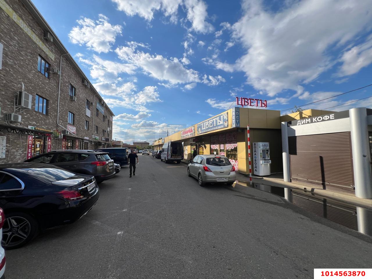 Фото №6: Торговое помещение 271 м² - Краснодар, КП Золотой город, пр-д 3-й Звенигородский, 41