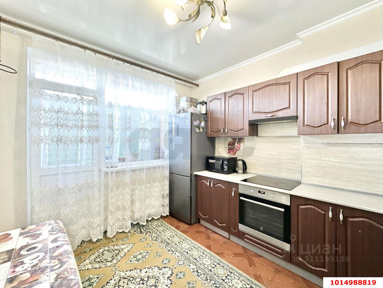 Фото №1: 2-комнатная квартира 61 м² - Краснодар, Музыкальный, ул. им. Хаджинова М.И., 9