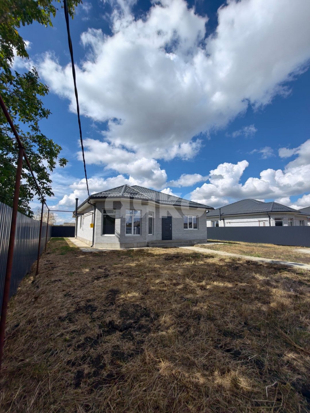 Фото №3: Дом 132 м² + 5.2 сот. - Новотитаровская, ул. Таманская, 1