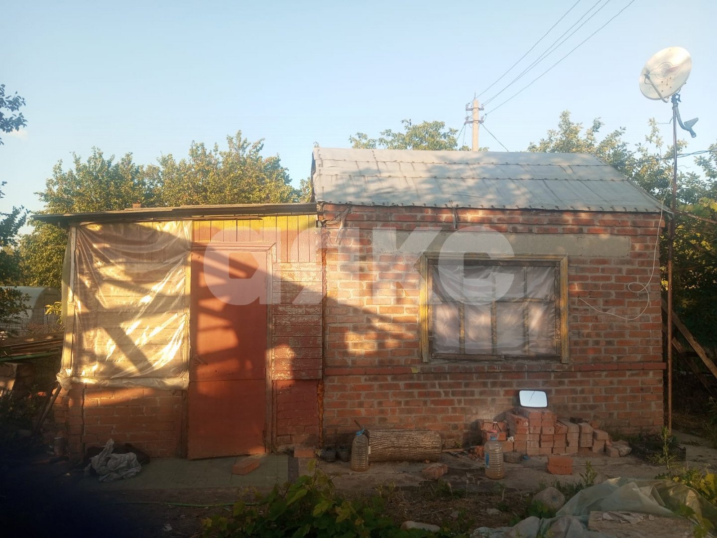 Фото №1: Дом 14 м² + 6 сот. - Батайск, дачный  Дружба, ул. Барбарисовая, 56