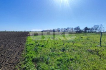 Фото №3: Земельный участок под ИЖС - Мокрый Батай, ул. Зелёная