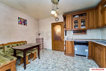 Фото №3: 2-комнатная квартира 77 м² - Краснодар, мкр. Центральный, ул. Промышленная, 43А