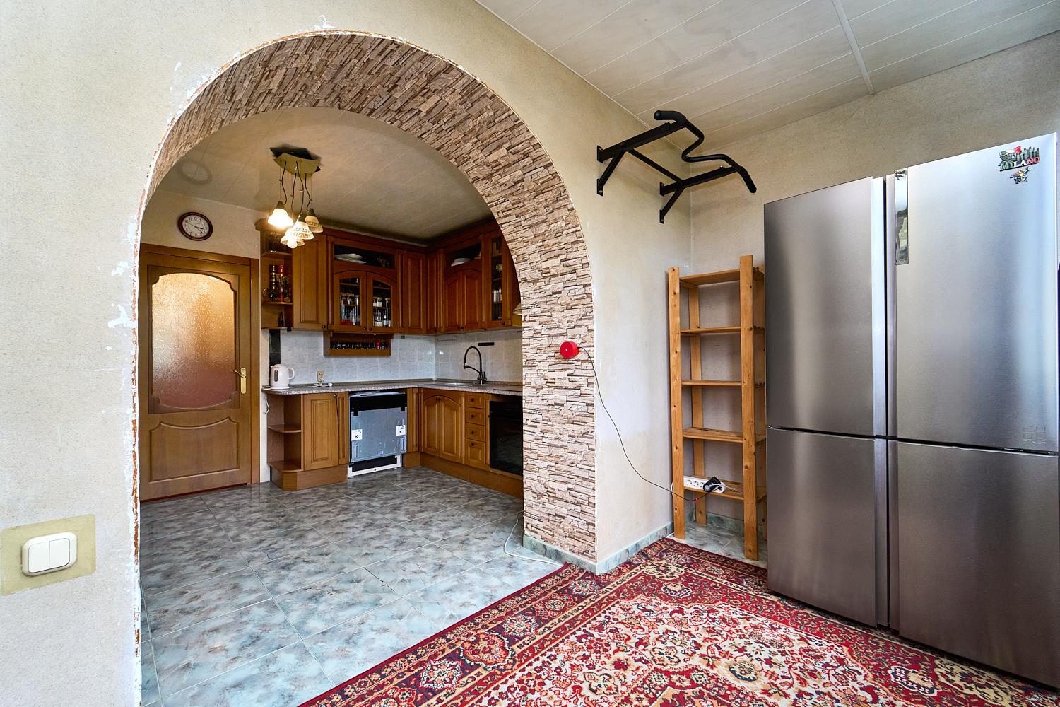 Фото №2: 2-комнатная квартира 77 м² - Краснодар, Центральный внутригородской округ, мкр. Центральный, ул. Промышленная, 43А