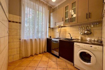 Фото №1: 1-комнатная квартира 30 м² - Краснодар, мкр. Центральный, ул. Железнодорожная, 22