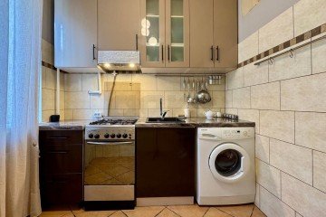 Фото №2: 1-комнатная квартира 30 м² - Краснодар, мкр. Центральный, ул. Железнодорожная, 22
