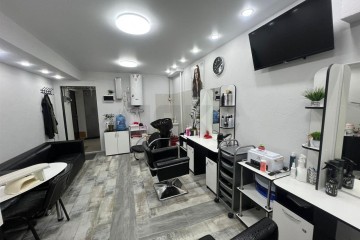 Фото №2: Торговое помещение 20 м² - Краснодар, мкр. Восточно-Кругликовский, ул. Героев-Разведчиков, 17