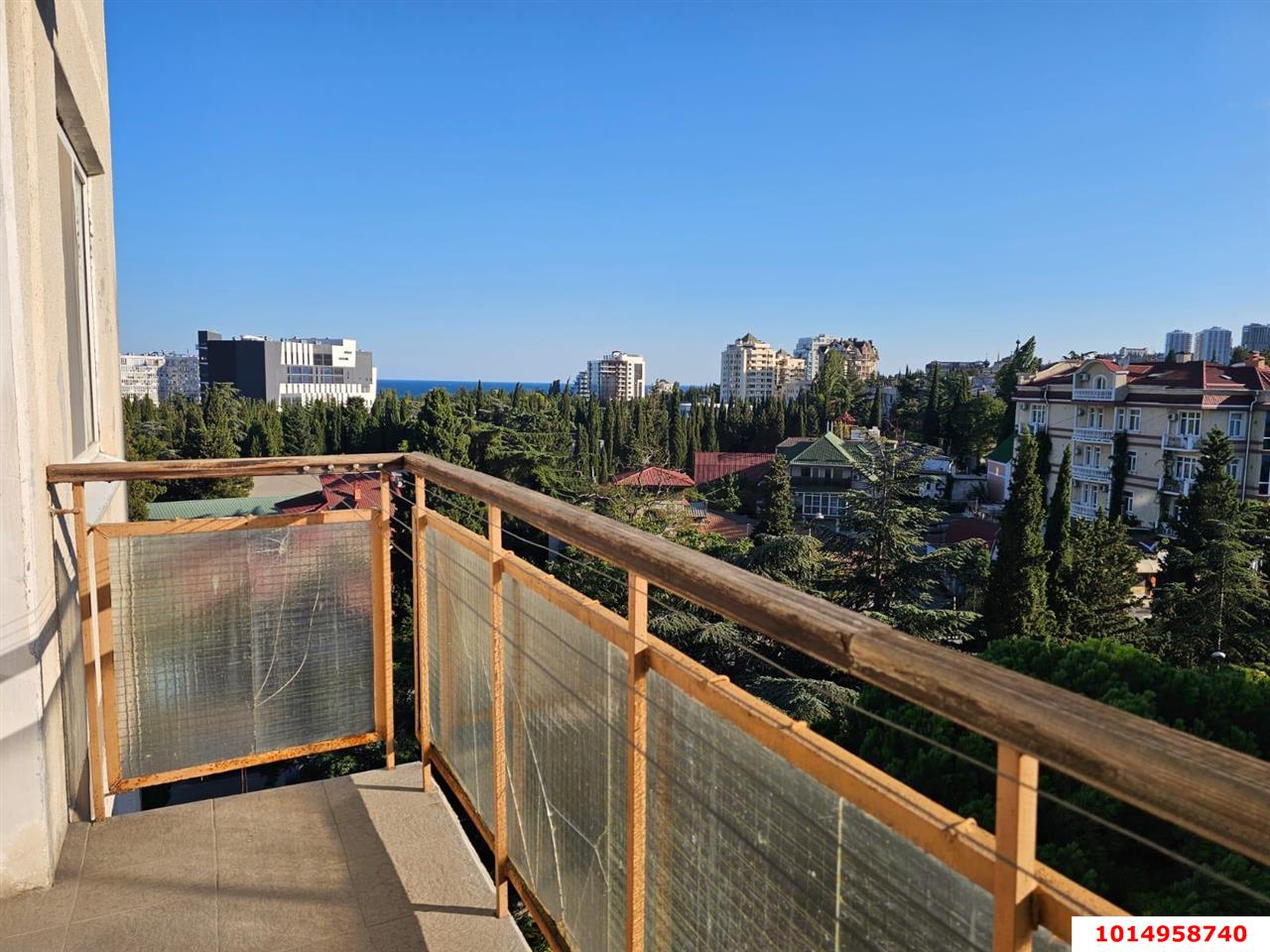 Фото №1: 3-комнатная квартира 75 м² - Алушта, ул. Красноармейская, 3