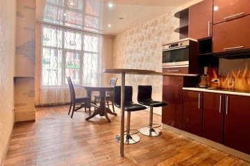 Фото №1: 3-комнатная квартира 95 м² - Краснодар, мкр. Черёмушки, пер. Юшковский, 24