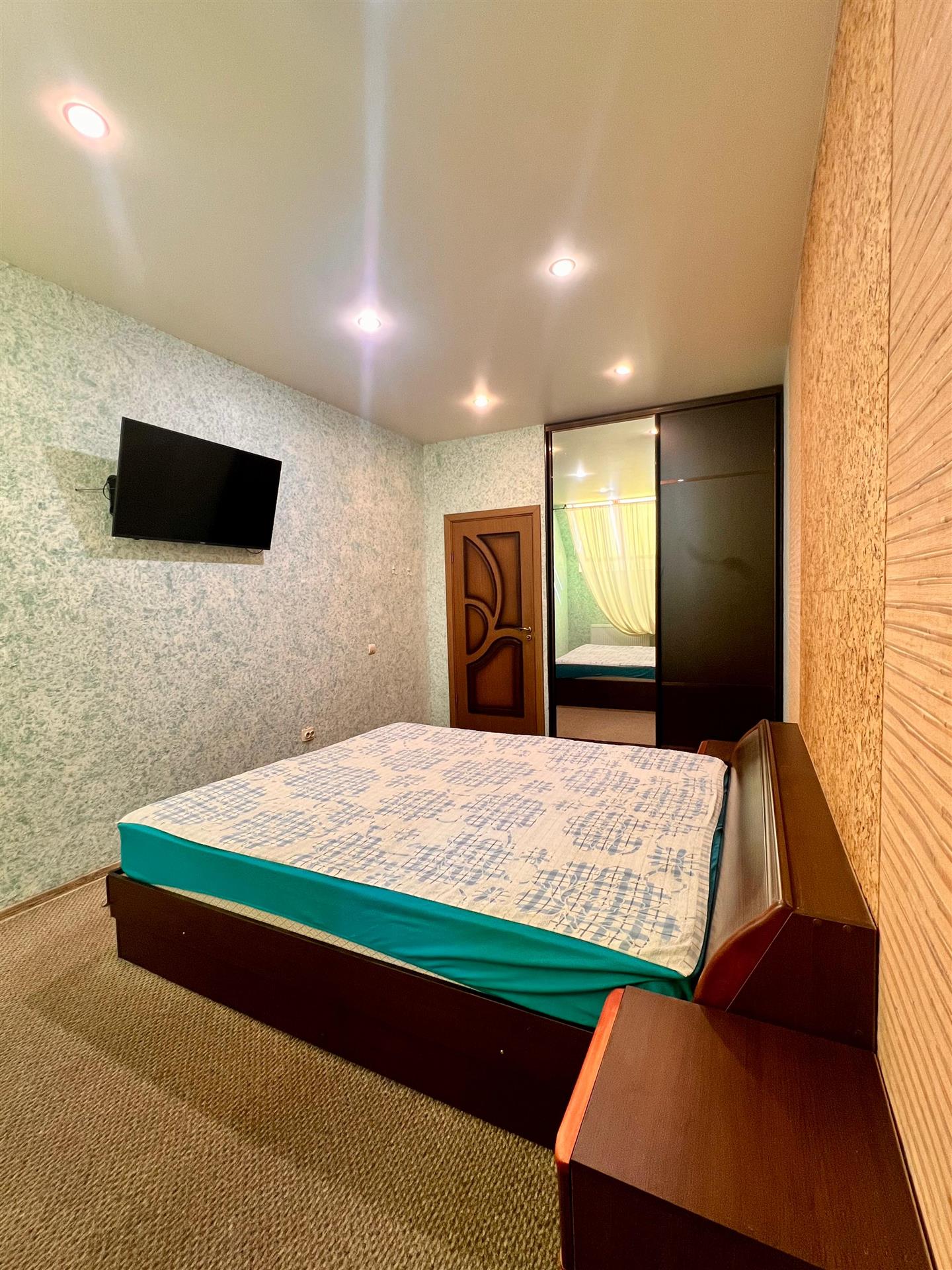 Фото №8: 3-комнатная квартира 95 м² - Краснодар, Карасунский внутригородской округ, мкр. Черёмушки, пер. Юшковский, 24