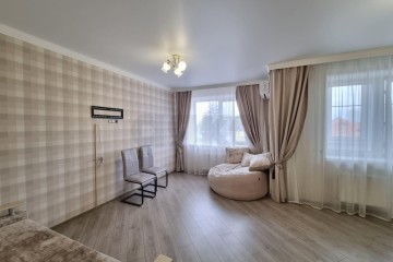 Фото №2: 3-комнатная квартира 130 м² - Краснодар, ж/м Пашковский, ул. Максима Горького, 78