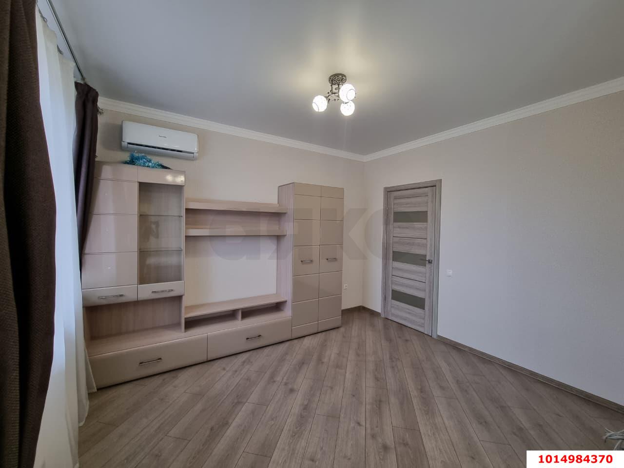 Фото №11: 3-комнатная квартира 130 м² - Краснодар, Карасунский внутригородской округ, ж/м Пашковский, ул. Максима Горького, 78