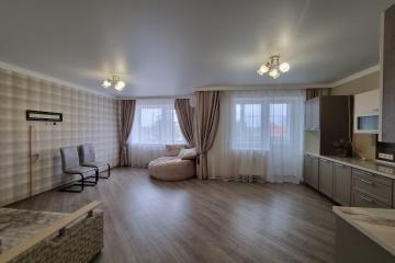 Фото №1: 3-комнатная квартира 130 м² - Краснодар, ж/м Пашковский, ул. Максима Горького, 78