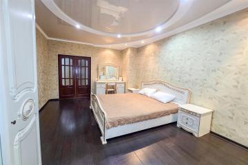 Фото №2: 1-комнатная квартира 54 м² - Краснодар, мкр. Славянский, ул. Азовская, 17