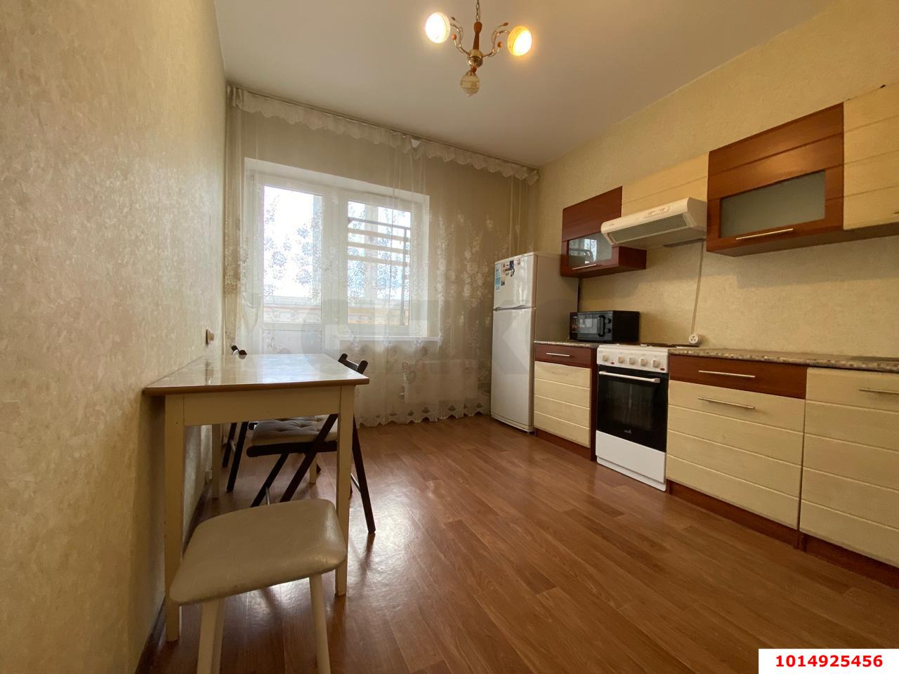 Фото №1: 1-комнатная квартира 38 м² - Краснодар, Завод Измерительных Приборов, ул. Зиповская, 68