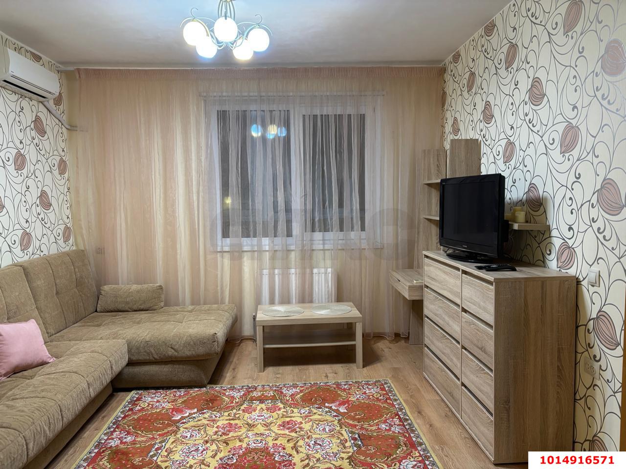 Фото №1: 1-комнатная квартира 40 м² - Краснодар, Карасунский внутригородской округ, мкр. Комсомольский, ул. Сормовская, 204А