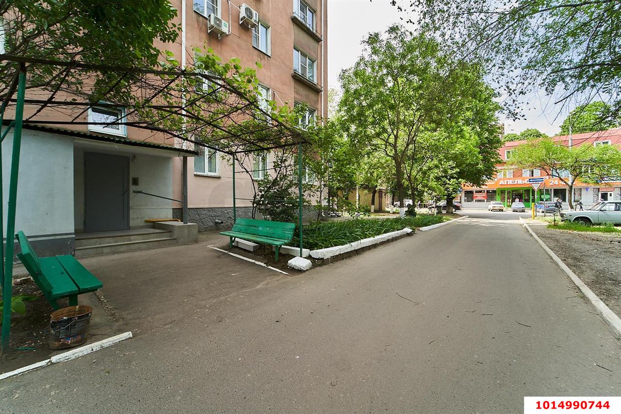 Фото №1: 3-комнатная квартира 60 м² - Краснодар, Гидростроителей, ул. имени Игнатова, 41