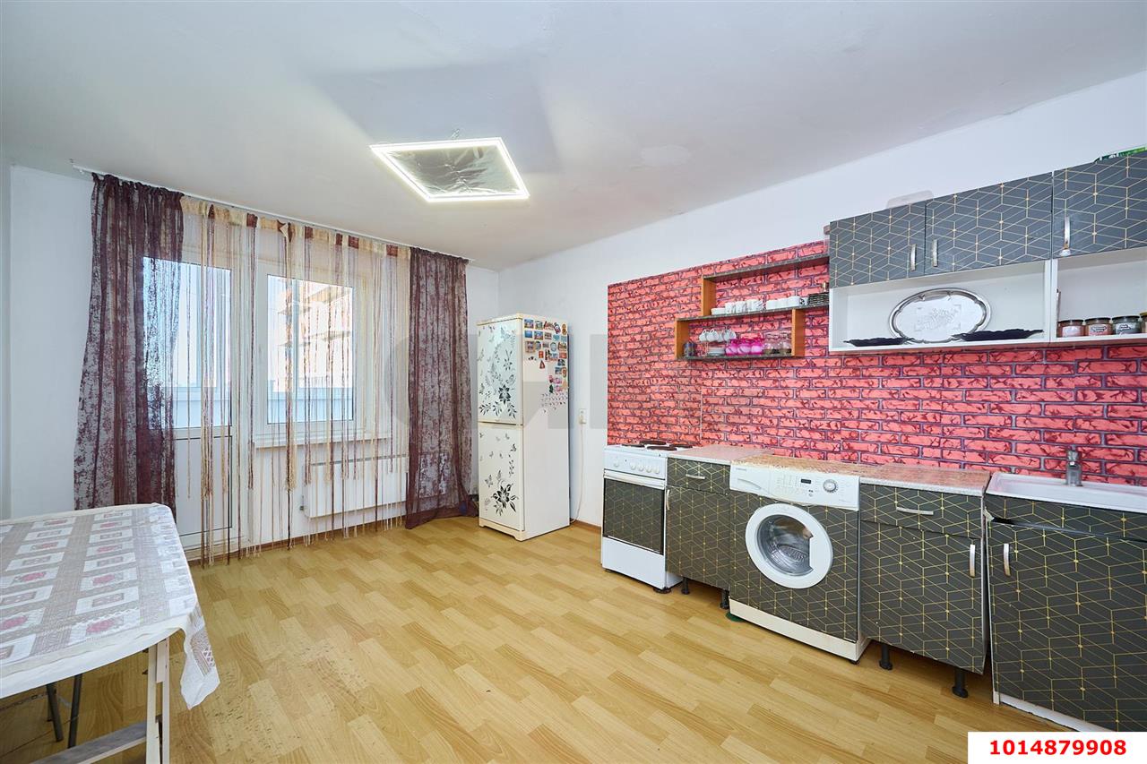 Фото №4: 2-комнатная квартира 73 м² - Краснодар, Восточно-Кругликовский, ул. Черкасская, 58