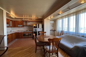 Фото №3: 2-комнатная квартира 74 м² - Краснодар, мкр. Сельскохозяйственный Институт, ул. Минская, 121