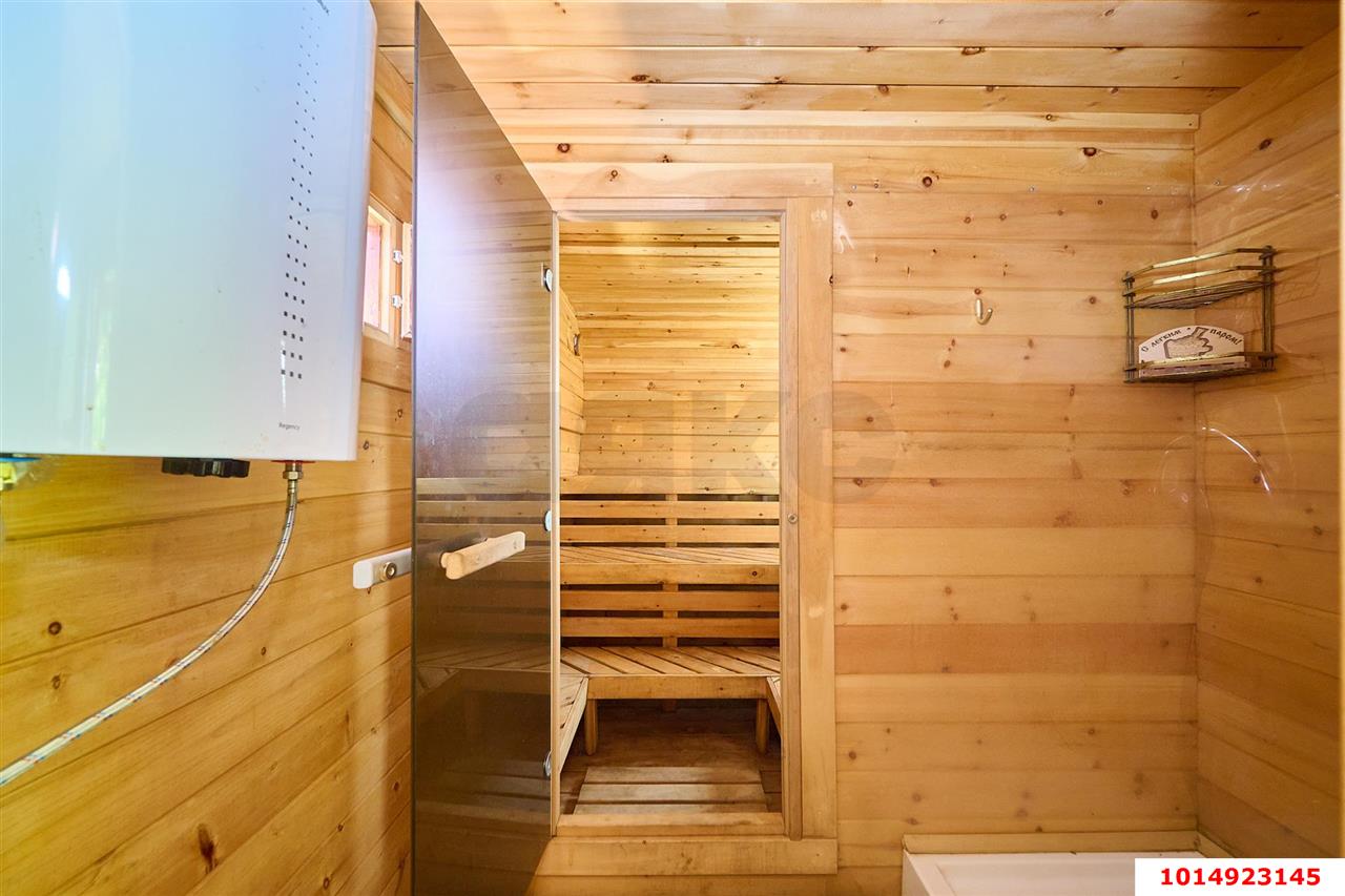 Фото №17: Дом 147 м² + 4 сот. - Краснодар, Прикубанский внутригородской округ, п. коттеджный  Зелёная Долина, ул. Кельтская, 26